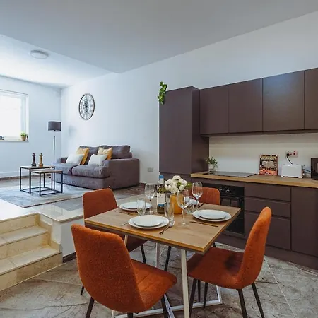 Htr Maisonette By Haven And Keys Malta Appartement