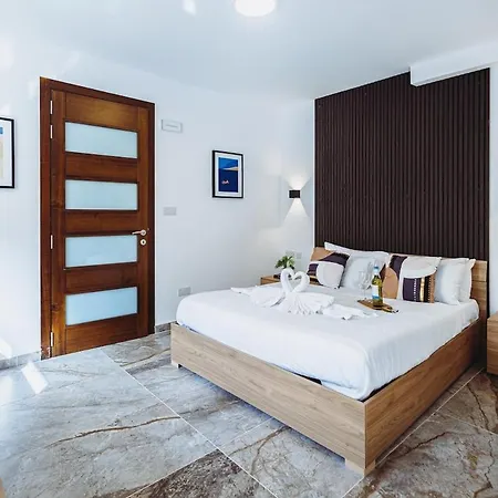 Htr Maisonette By Haven And Keys Malta Appartement *