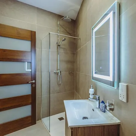 Htr Maisonette By Haven And Keys Malta *